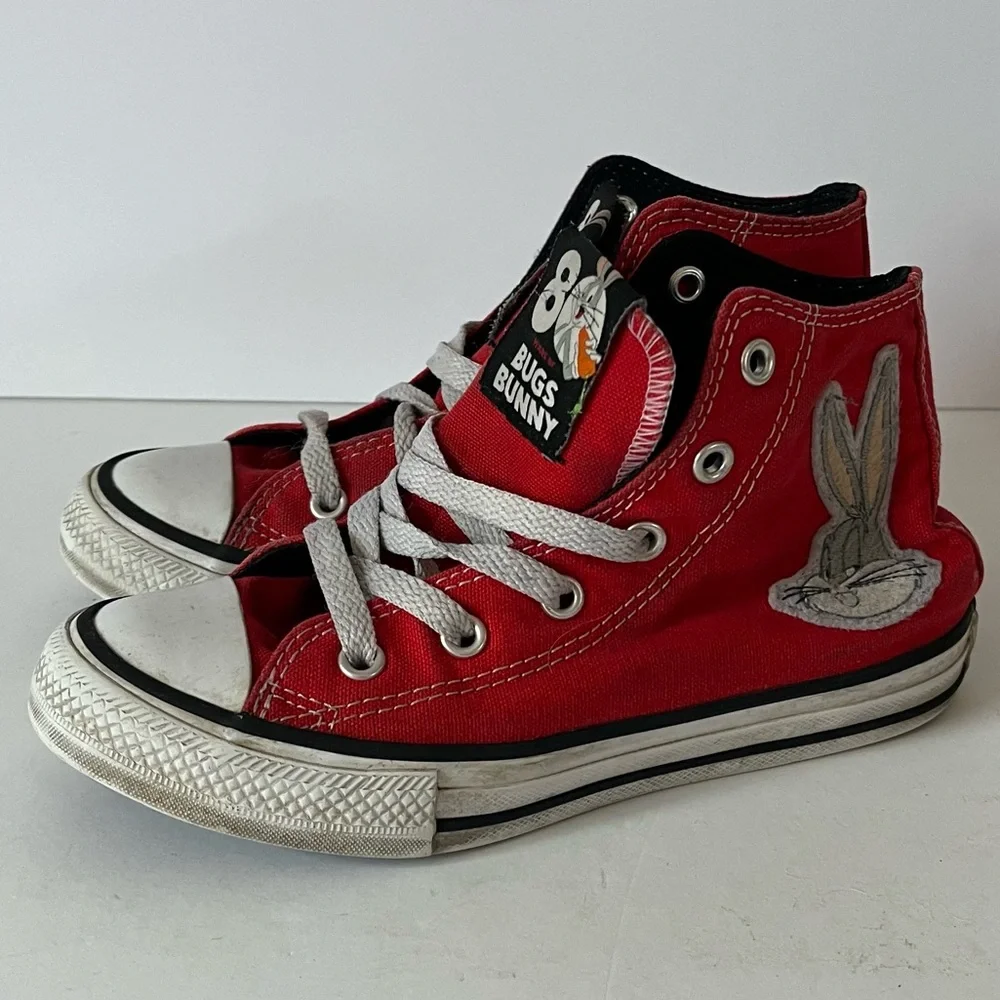 Converse x Looney Tunes Bugs Bunny Collaboration Red High Tops Size 13